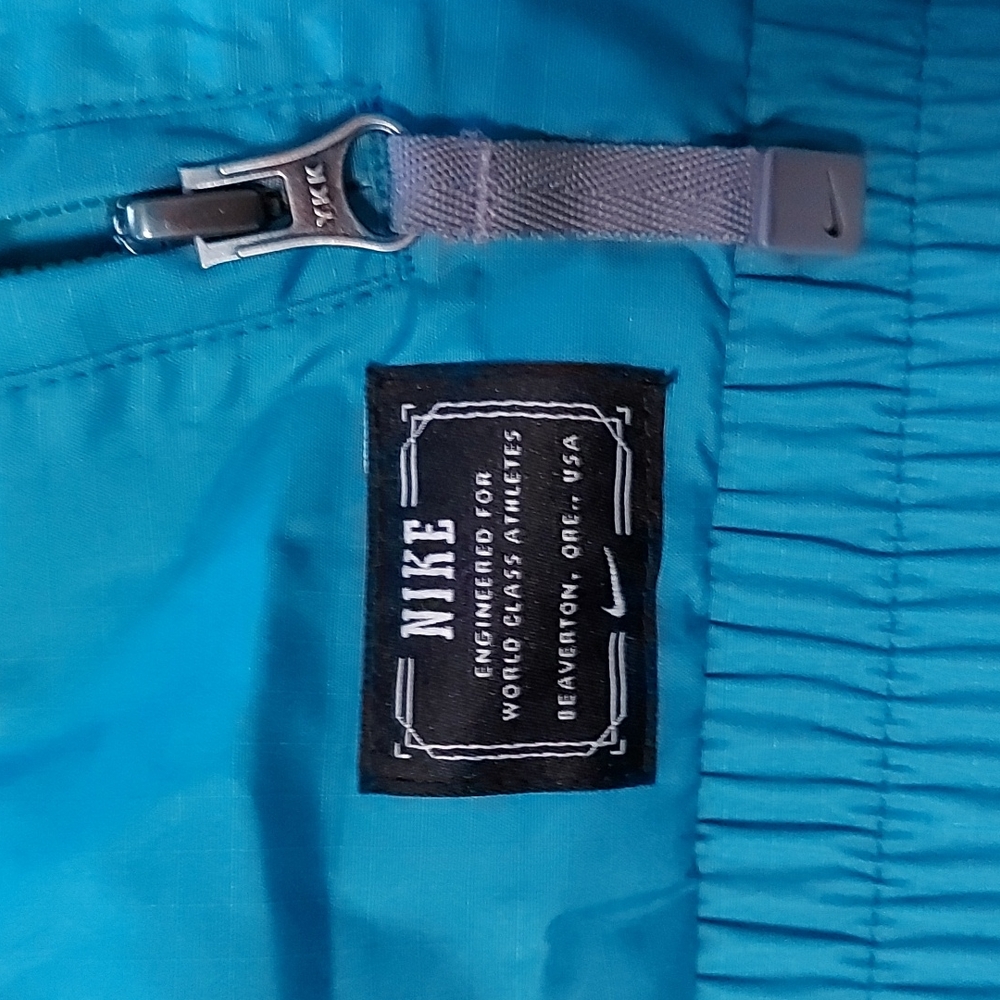 Women's Nike Thermore Ski Snowboard Jacket - Picture 3 of 5